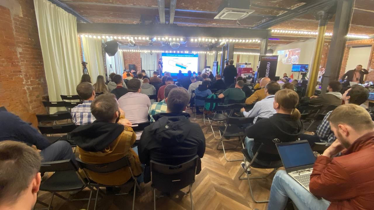 Штош! Стримерский слёт прошёл огнищенски и собрал под одной