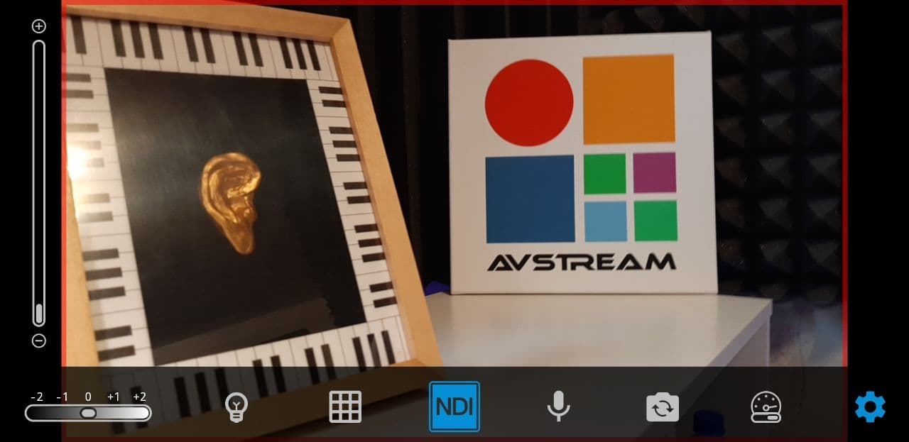 NEWTEK пытается запрыгнуть в уходящий поезд мобильного стрим